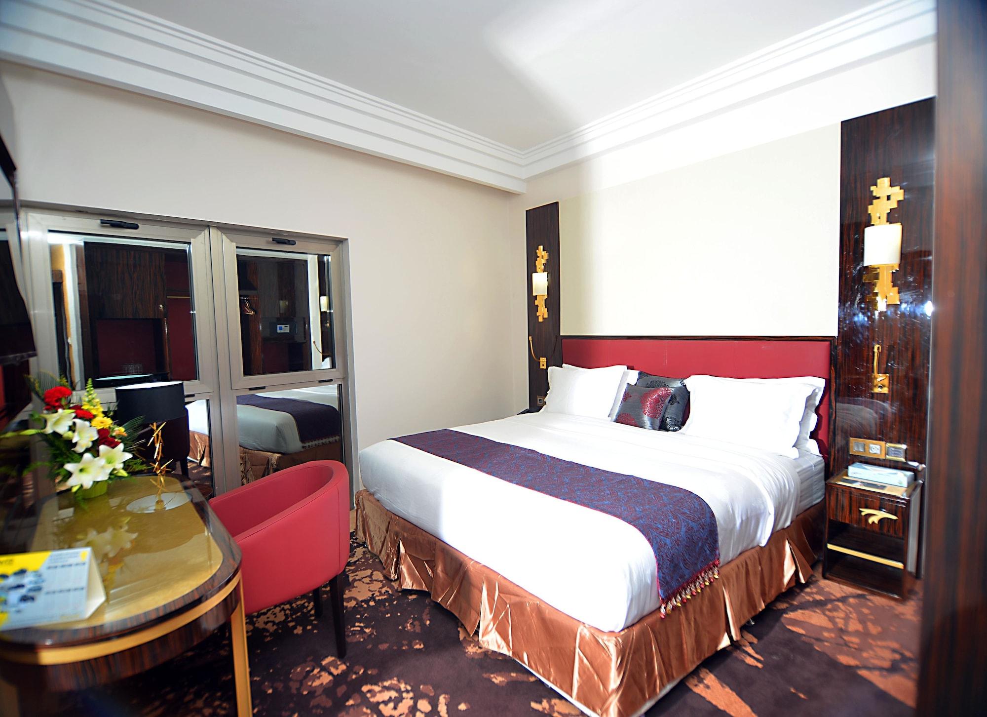 Hôtel Fleur de Lys Plateau Dakar Extérieur photo