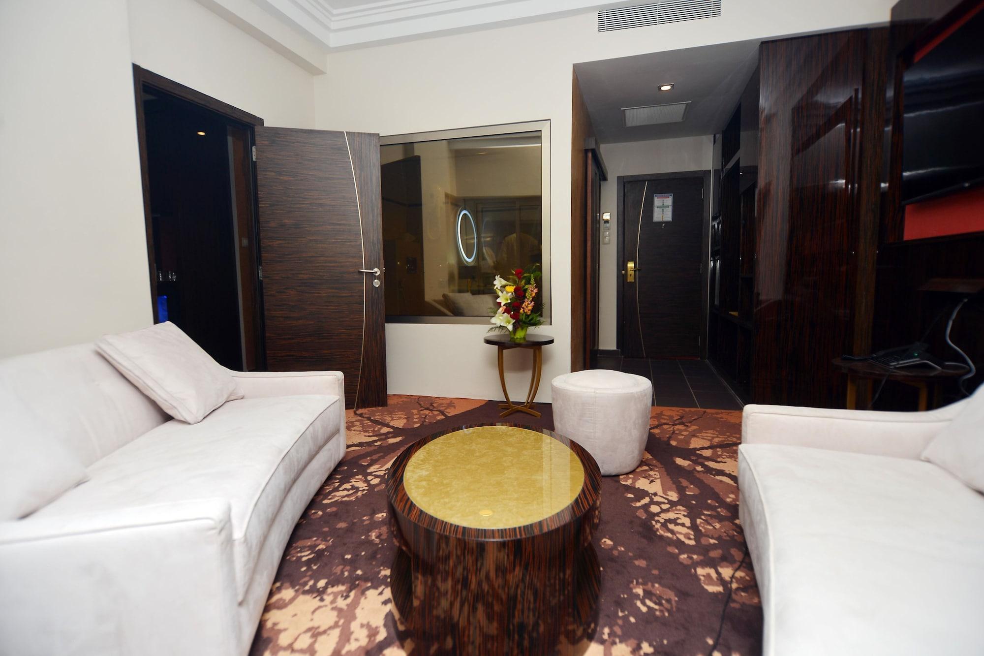Hôtel Fleur de Lys Plateau Dakar Extérieur photo