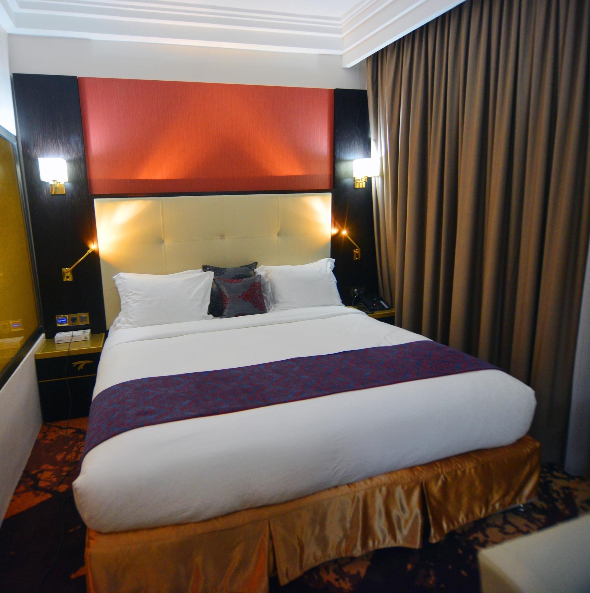 Hôtel Fleur de Lys Plateau Dakar Extérieur photo