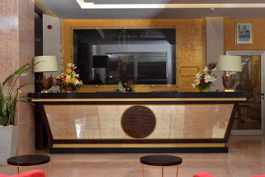 Hôtel Fleur de Lys Plateau Dakar Extérieur photo