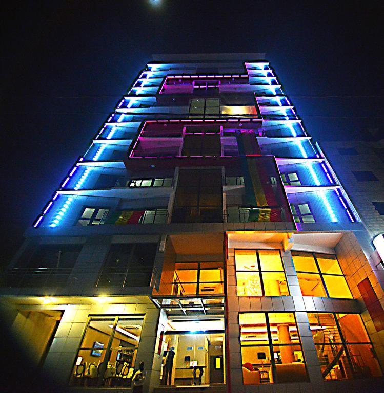 Hôtel Fleur de Lys Plateau Dakar Extérieur photo