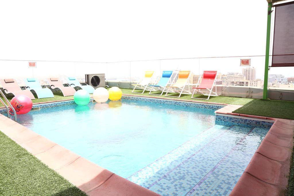 Hôtel Fleur de Lys Plateau Dakar Extérieur photo