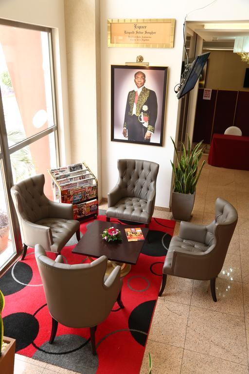 Hôtel Fleur de Lys Plateau Dakar Extérieur photo